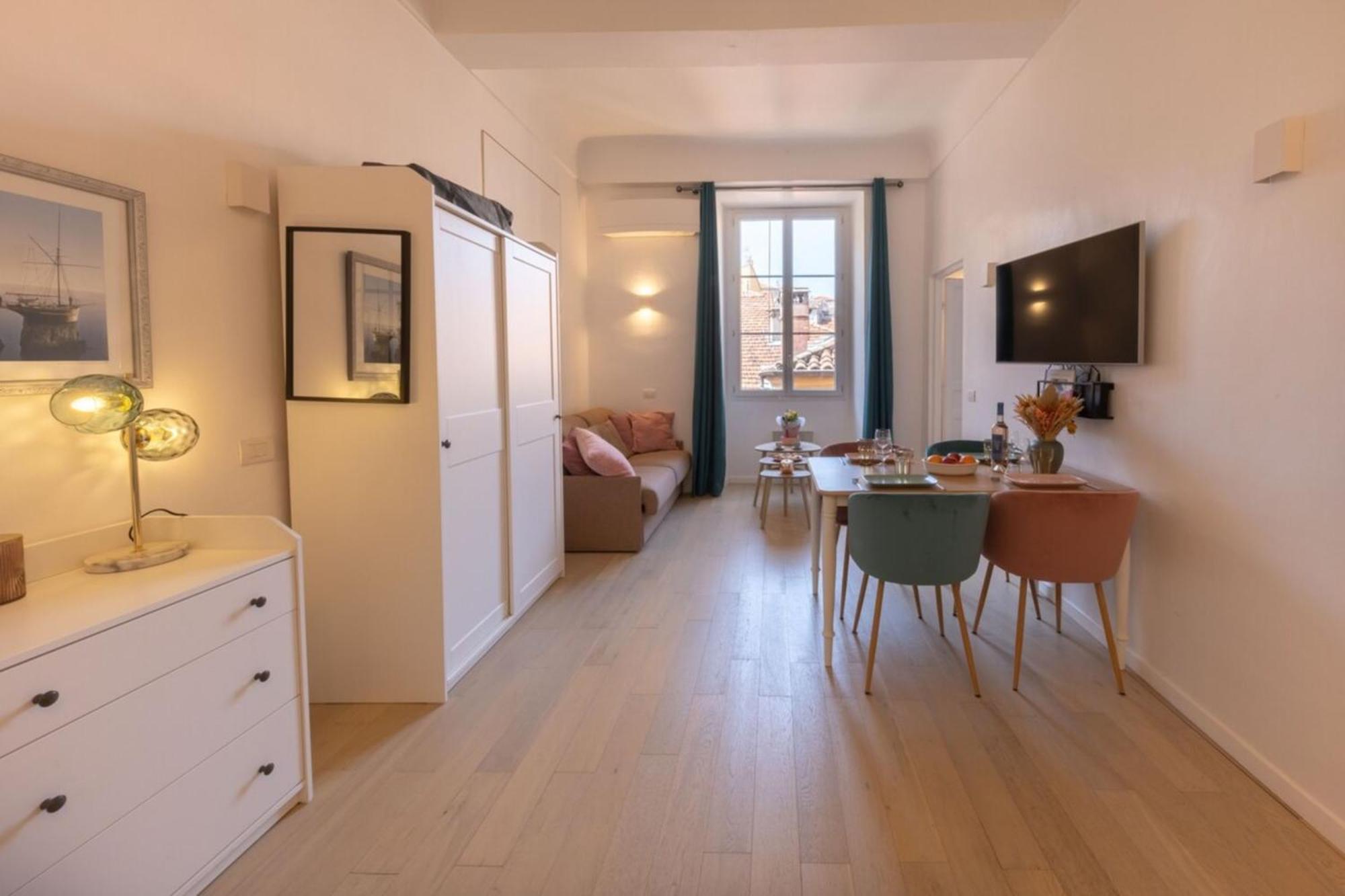 06A3 - Lovely Apartment In The Heart Of Old Ницца Экстерьер фото